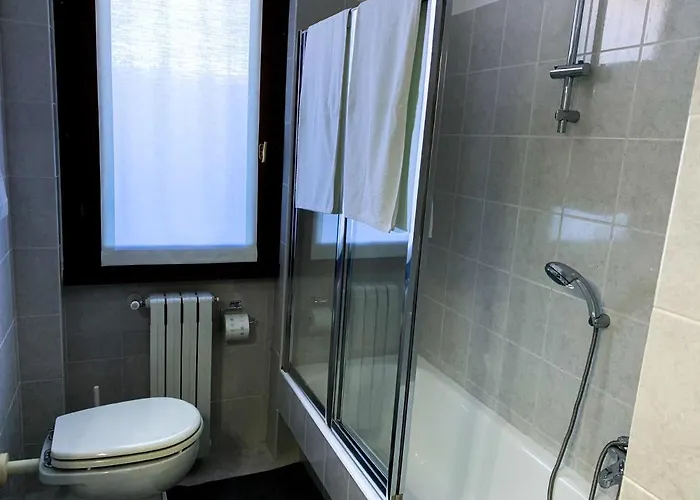 Rosada Appartement Stresa